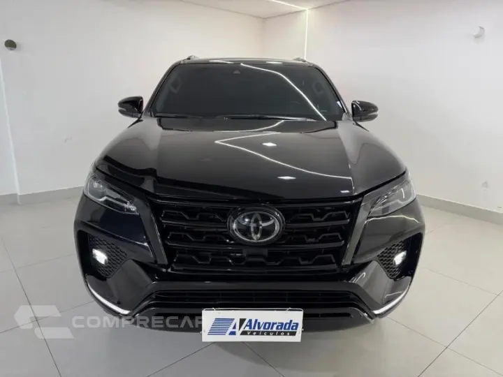 HILUX SWSRXA4FD