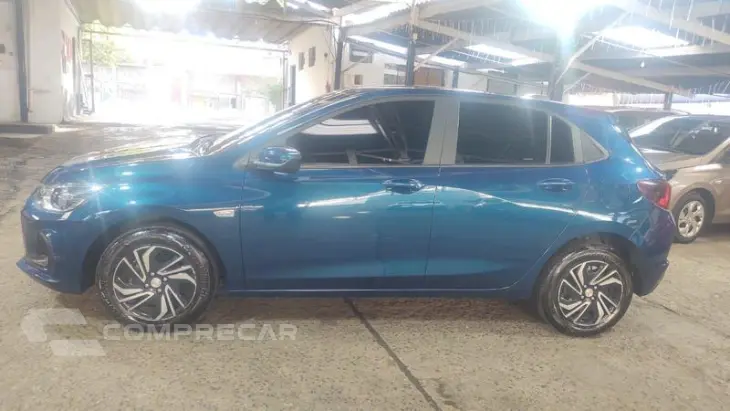 ONIX HATCH LT 1.0 12V FLEX 5P MEC.