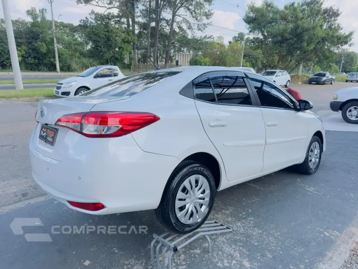 Yaris Sedan 1.5 16V 4P FLEX XL MULTIDRIVE AUTOMÁTICO CVT