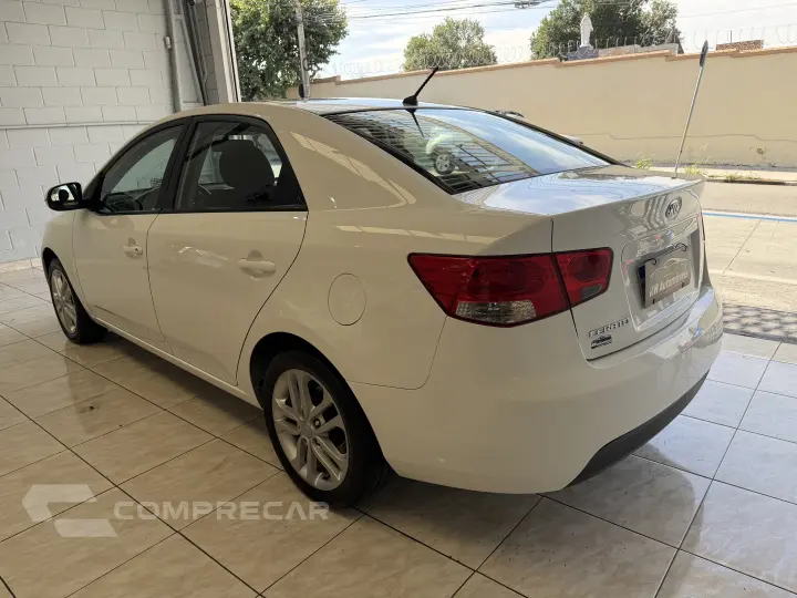 CERATO 1.6 Sedan 16V