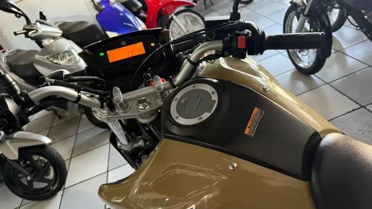 Xtz Lander 250C