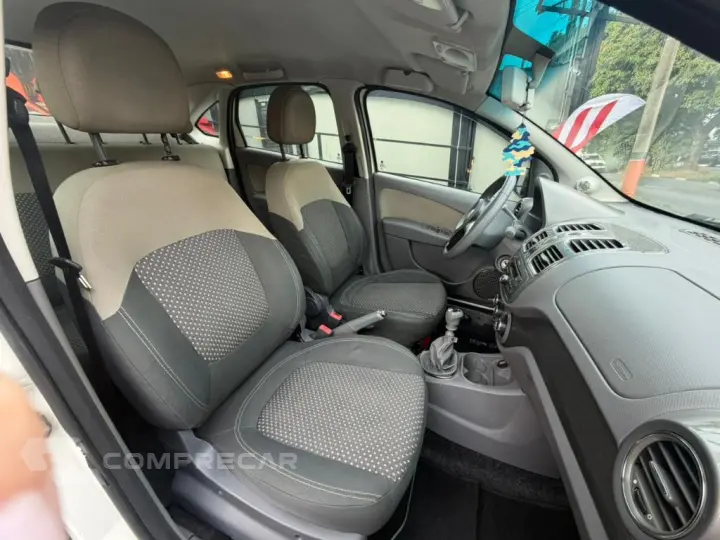 Grand Siena ESSENCE 1.6 Flex 16V