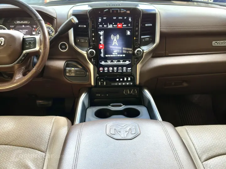 2500 6.7 I6 TURBO DIESEL LARAMIE CD 4X4 AUTOMÁTICO