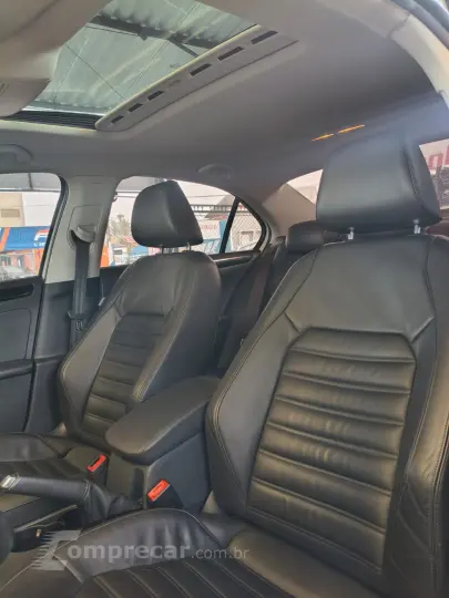 JETTA Highline 2.0 TSI 16V 4p Tiptronic