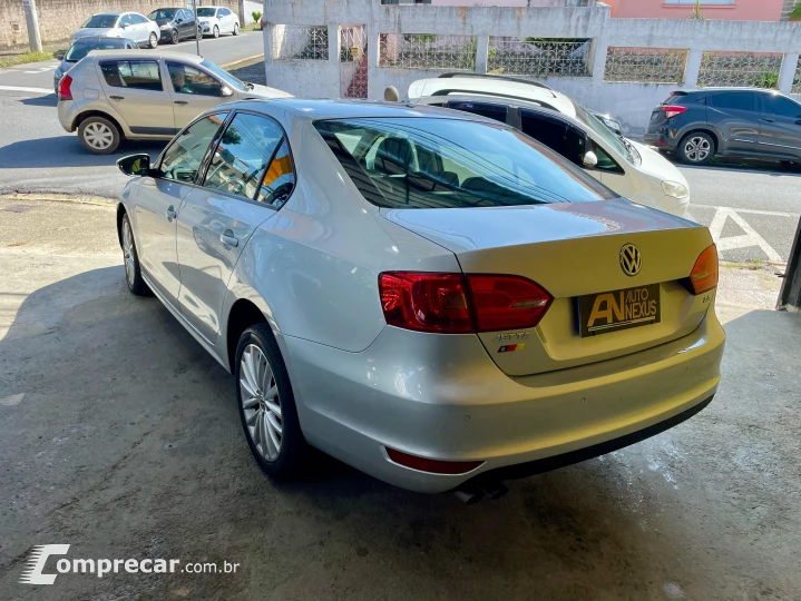 JETTA 2.0 Comfortline