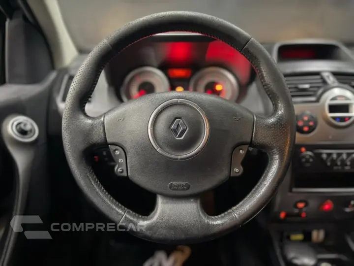 MEGANE 1.6 DYNAMIQUE GRAND TOUR 16V FLEX 4P MANUAL