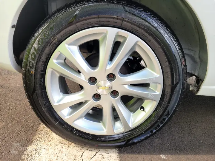 AGILE 1.4 MPFI LTZ 8V