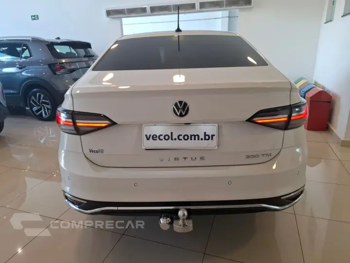 Virtus 1.0 4P 200 TSI FLEX HIGHLINE AUTOMÁTICO