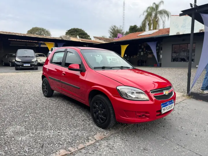 CELTA 1.0 MPFI LT 8V