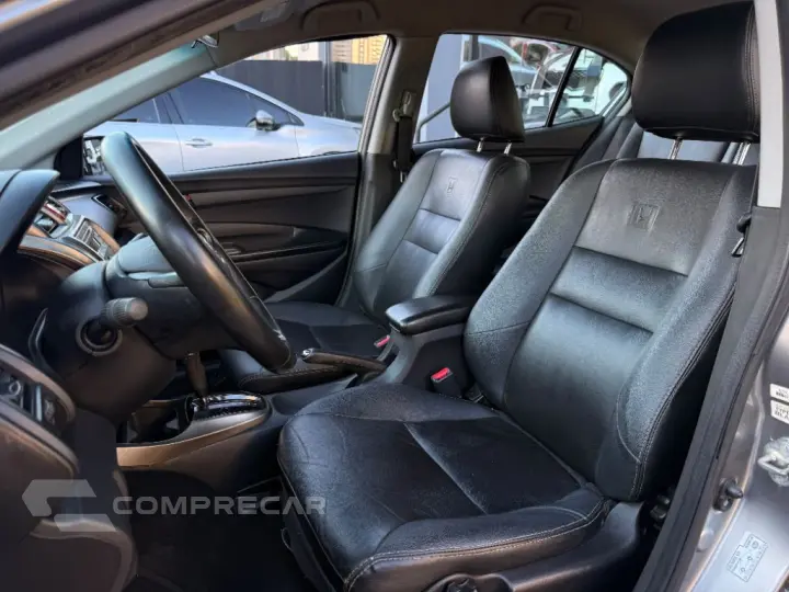CITY Sedan LX 1.5 Flex 16V 4p Aut.