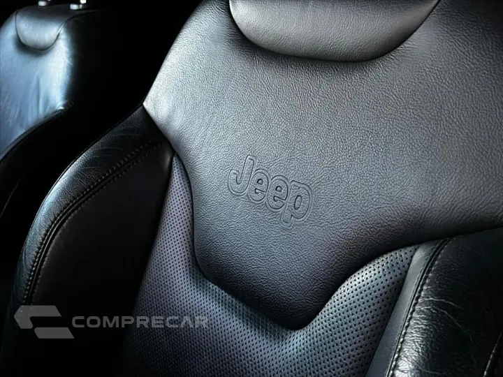 COMPASS 2.0 16V DIESEL LONGITUDE 4X4 AUTOMÁTICO