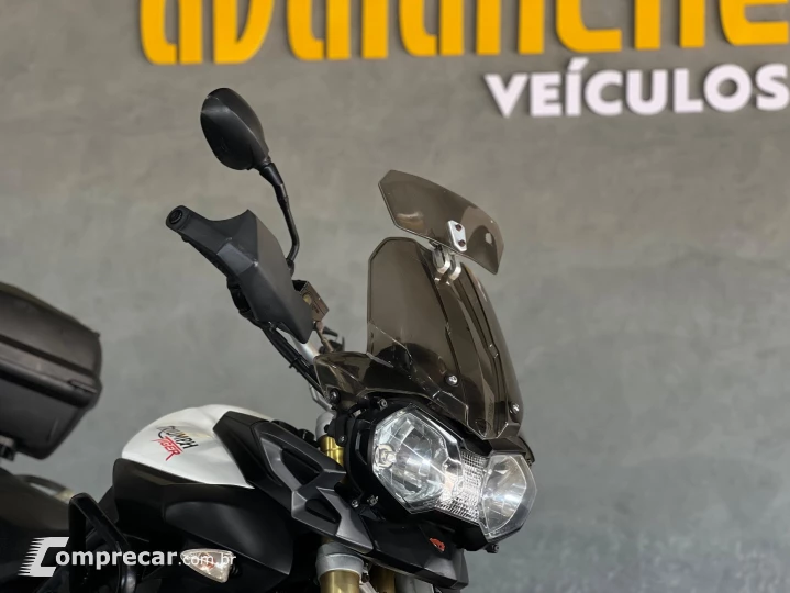 TIGER 800