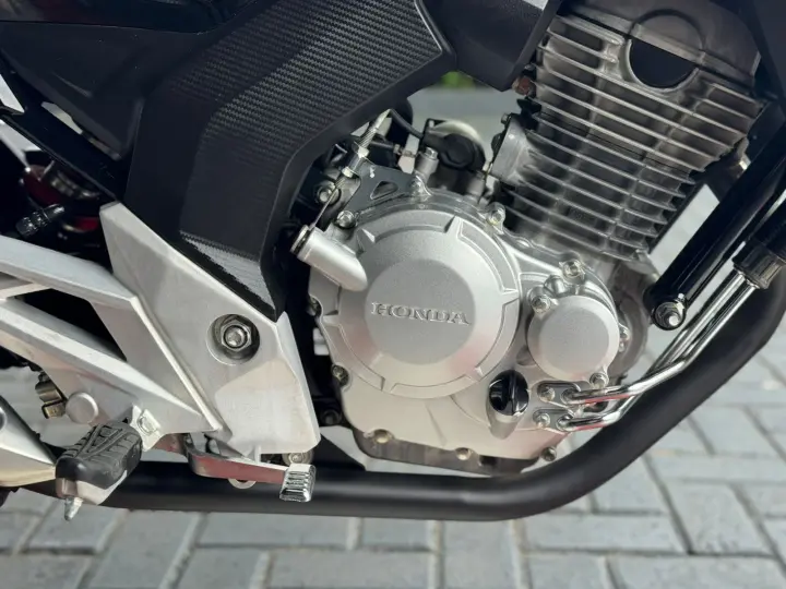 CB 250F TWISTER