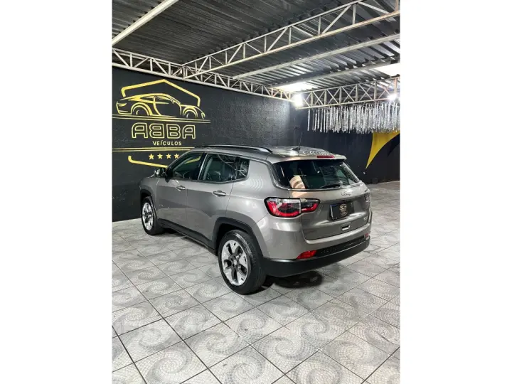 COMPASS 2.0 16V FLEX LONGITUDE AUTOMÁTICO