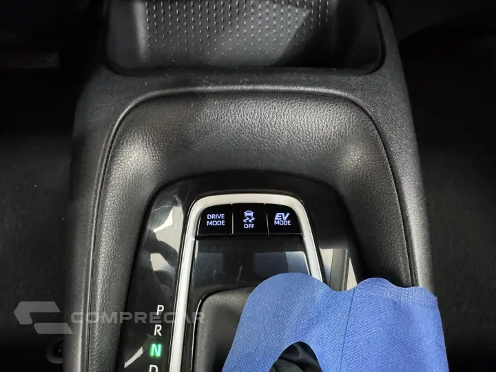 COROLLA 1.8 VVT-I Hybrid Altis