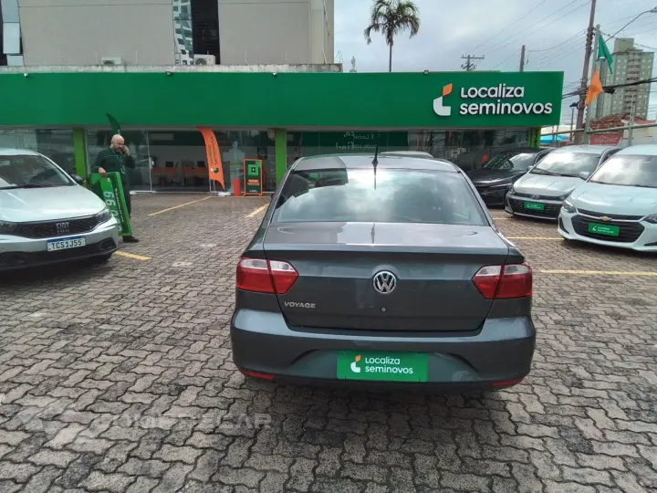 VOYAGE 1.0 12V MPI TOTALFLEX 4P MANUAL