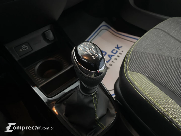 Kwid KWID OUTSIDER 1.0 Flex 12V 5p Mec.