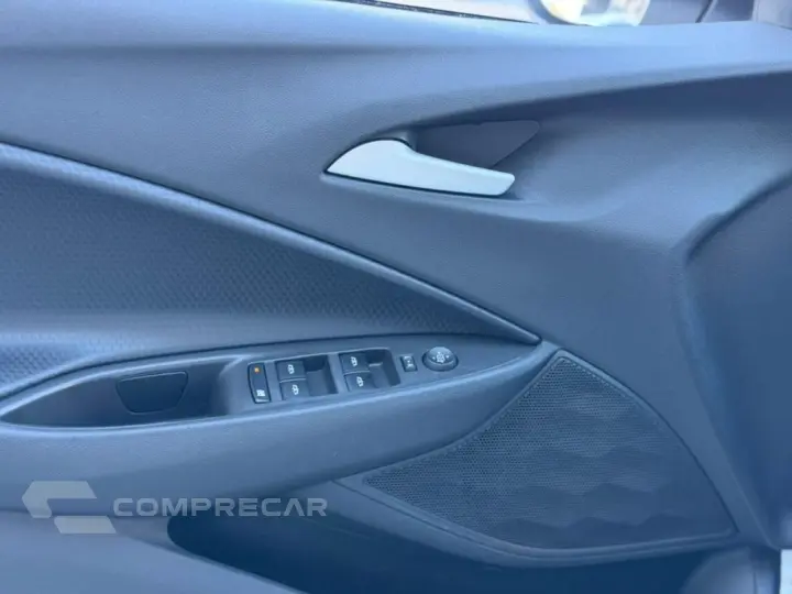 ONIX HATCH LT 1.0 12V Flex 5p Mec.