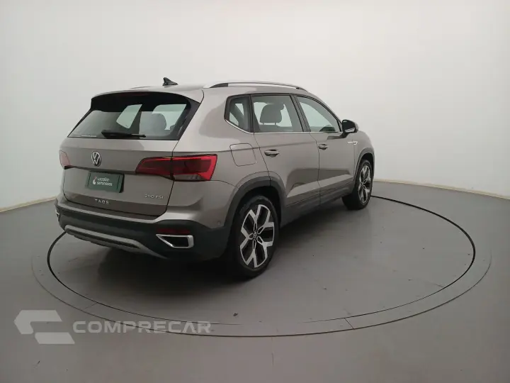 TAOS 1.4 250 TSI TOTAL FLEX HIGHLINE AUTOMÁTICO