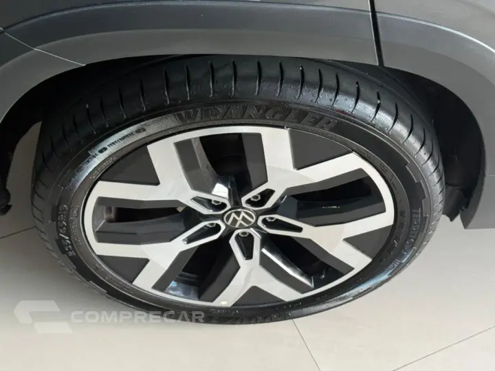 TAOS Highline 1.4 250 TSI Flex Aut.