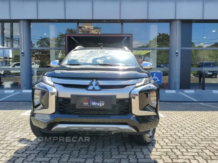 TRITON 2.4 Biturbo CD Hpe-s 4X4