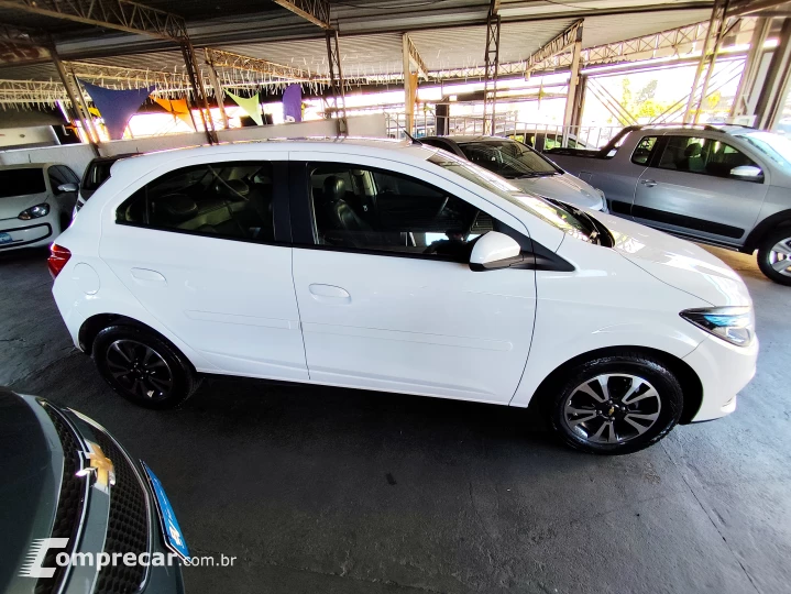 ONIX 1.4 MPFI LTZ 8V