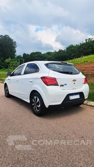 ONIX HATCH LT 1.0 8V FlexPower 5p Mec.