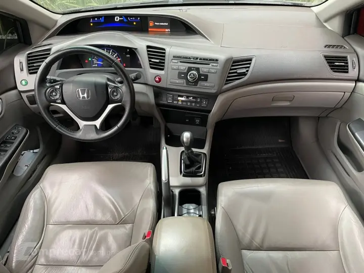 CIVIC 1.8 LXL 16V FLEX 4P MANUAL