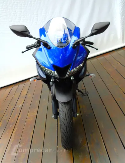 YAMAHA YZF R15 ABS