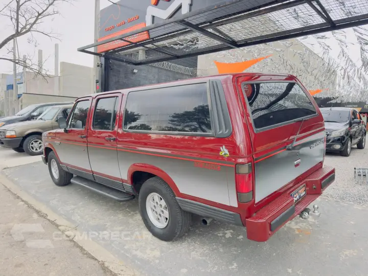 Veraneio 4.0 4P DIESEL CUSTOM S CABINE DUPLA