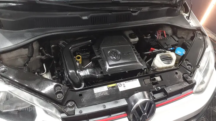 CROSS UP 1.0 TSI 12V