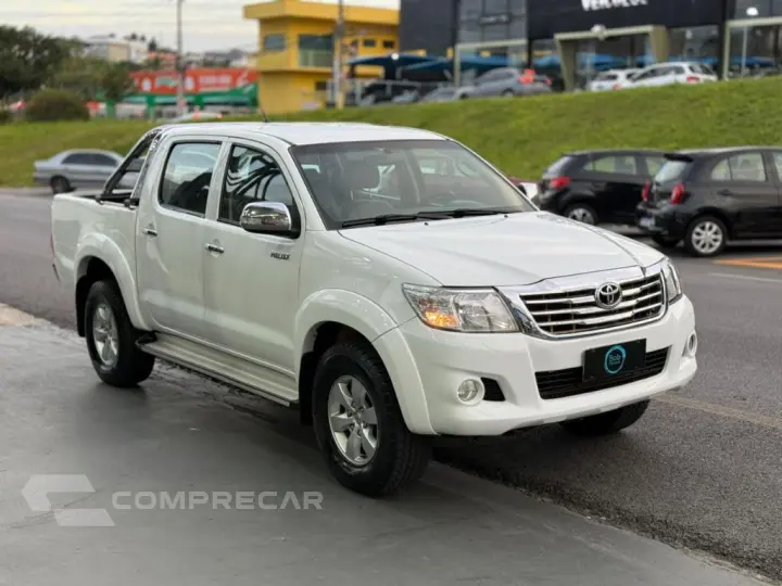 Hilux CD SRV 4x4 2.7 Flex 16V Aut.