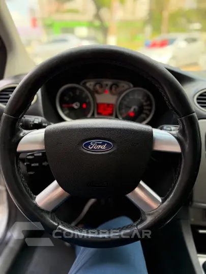 Focus 2.0 16V/SE/SE Plus Flex 5p Aut.