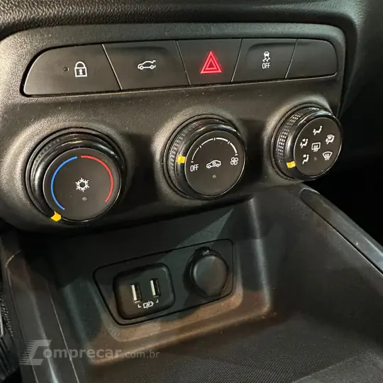 ONIX HATCH 1.0 12V Flex 5p Mec.