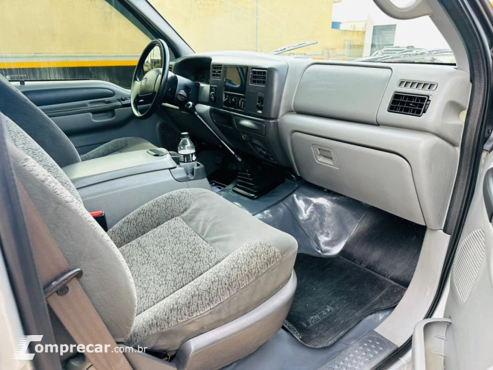 F-250 3.9 4P XLT CABINE DUPLA DIESEL