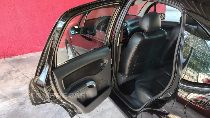 C3 1.6 Exclusive 16V