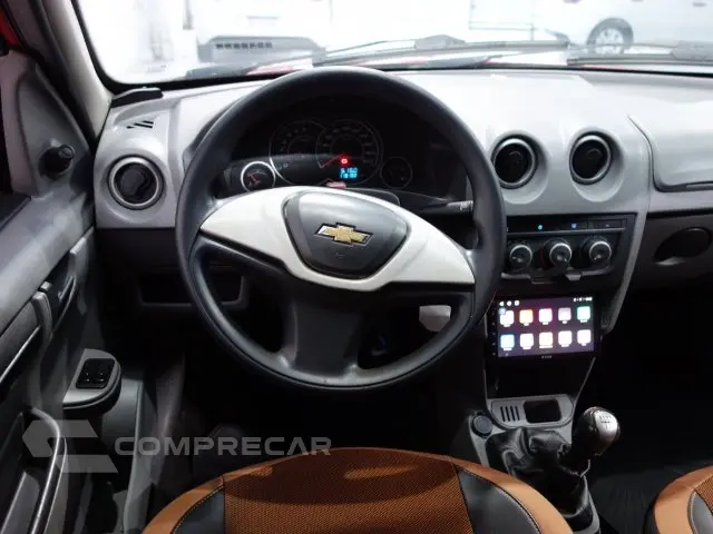 PRISMA - 1.4 MPFI LT 8V 4P MANUAL