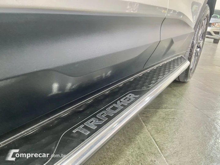 TRACKER 1.2 Turbo Premier