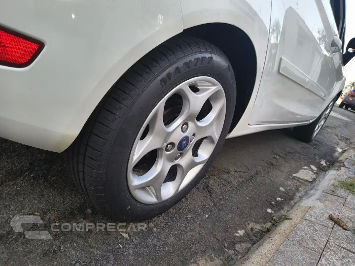 New fiesta 1.6 se