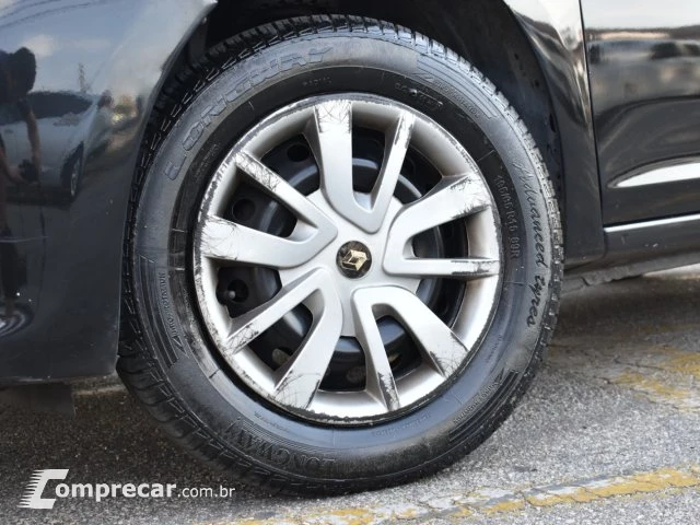 SANDERO - 1.0 12V SCE EXPRESSION 4P MANUAL