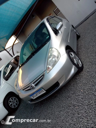 Fit 1.5 16V 4P EX