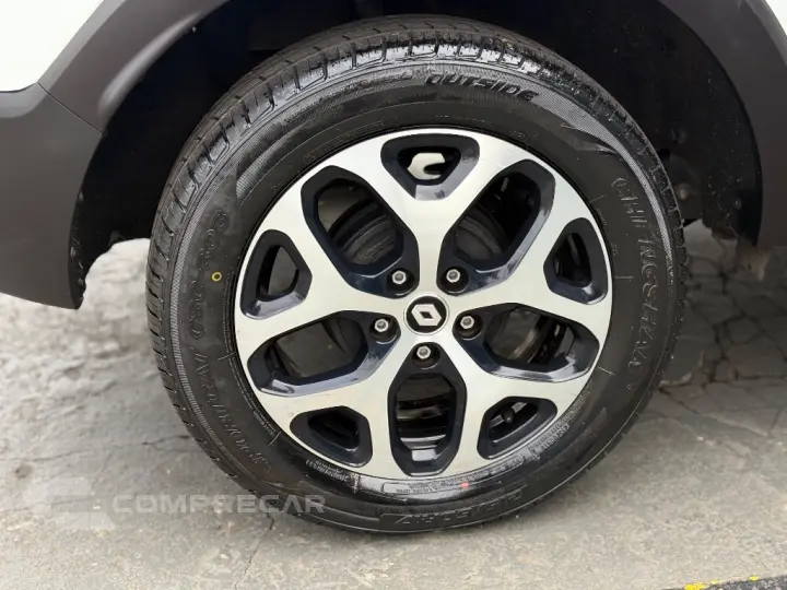 CAPTUR Intense 1.6 16V Flex 5p Aut.