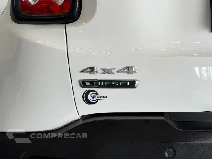 RENEGADE 2.0 16V TURBO DIESEL SPORT 4P 4X4 AUTOMÁTICO