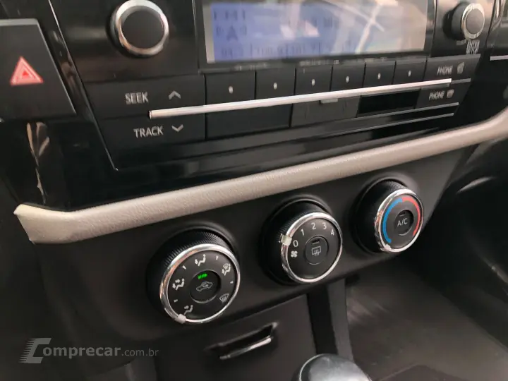 Corolla 1.8 Gli 16V Flex 4P Automático