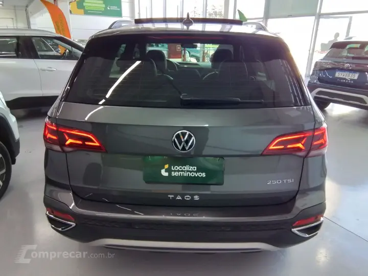 TAOS 1.4 250 TSI TOTAL FLEX HIGHLINE AUTOMÁTICO