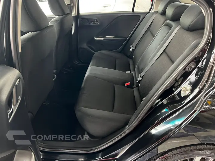 CITY 1.5 LX Sedan 16V