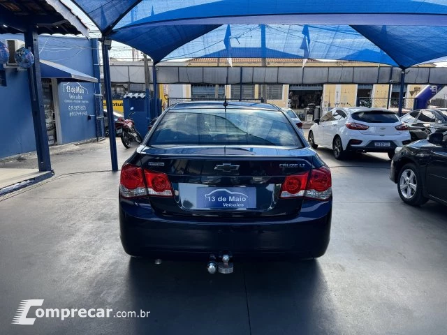 CRUZE SEDAN - 1.8 LT 16V 4P AUTOMÁTICO