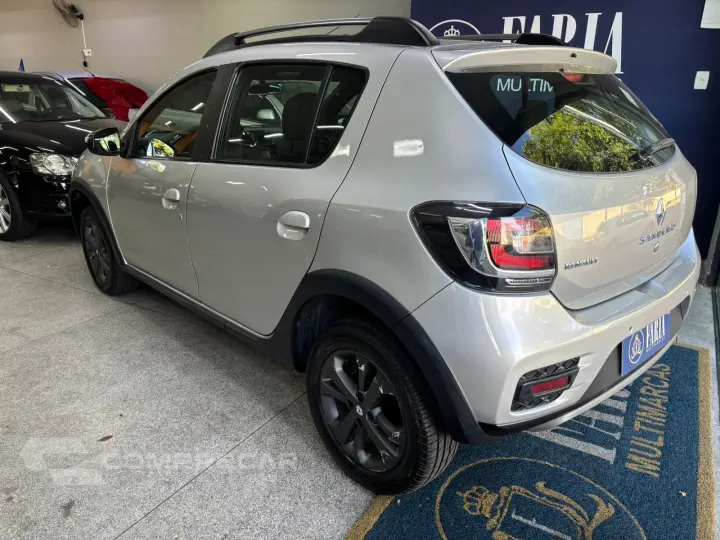SANDERO STEP. R. CURL Hi-Power 1.6 8V 5p