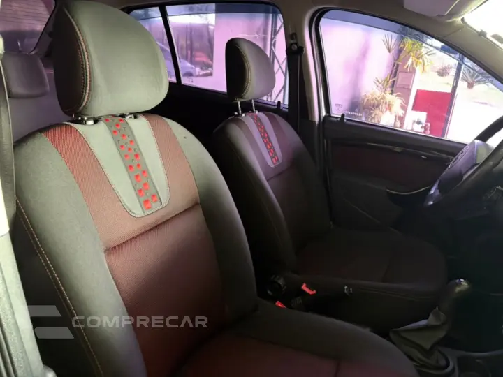 SANDERO 1.6 STEPWAY 8V FLEX 4P MANUAL