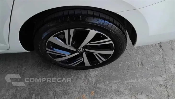 VIRTUS 1.0 200 TSI HIGHLINE AUTOMÁTICO